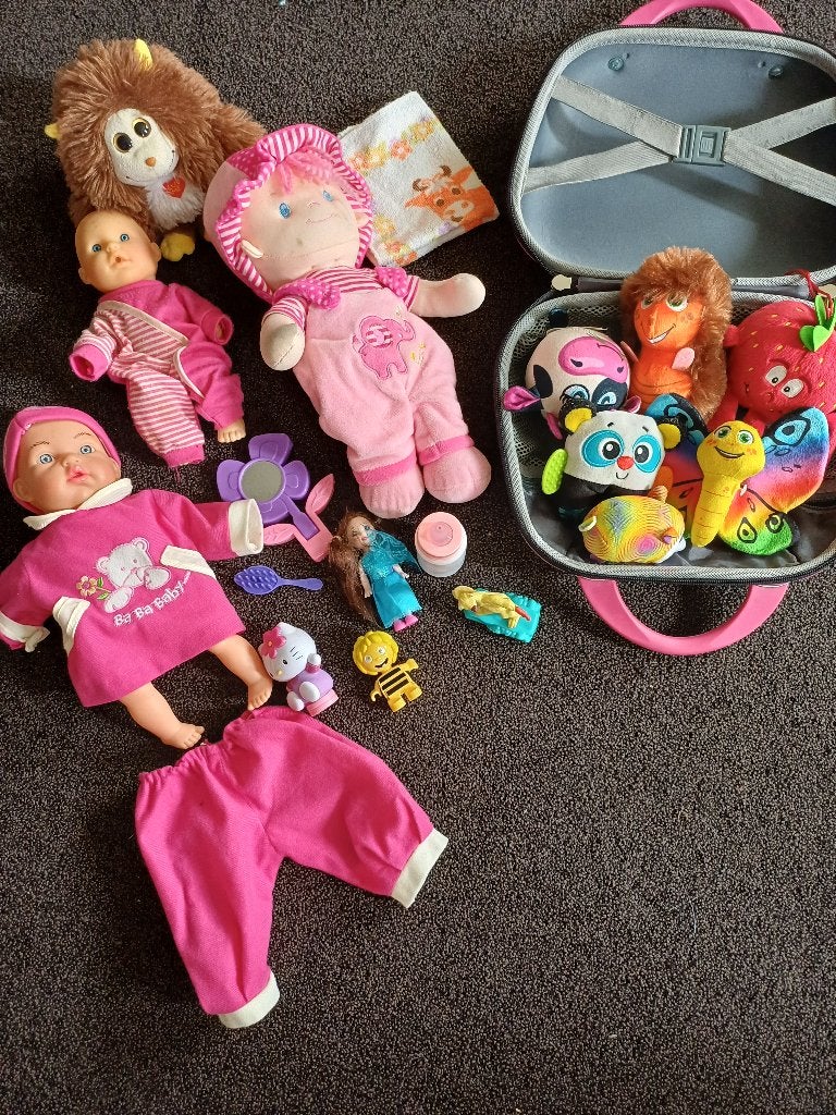 poppen met Beauty Case +, Ophalen of Verzenden, Zo goed als nieuw, Babypop