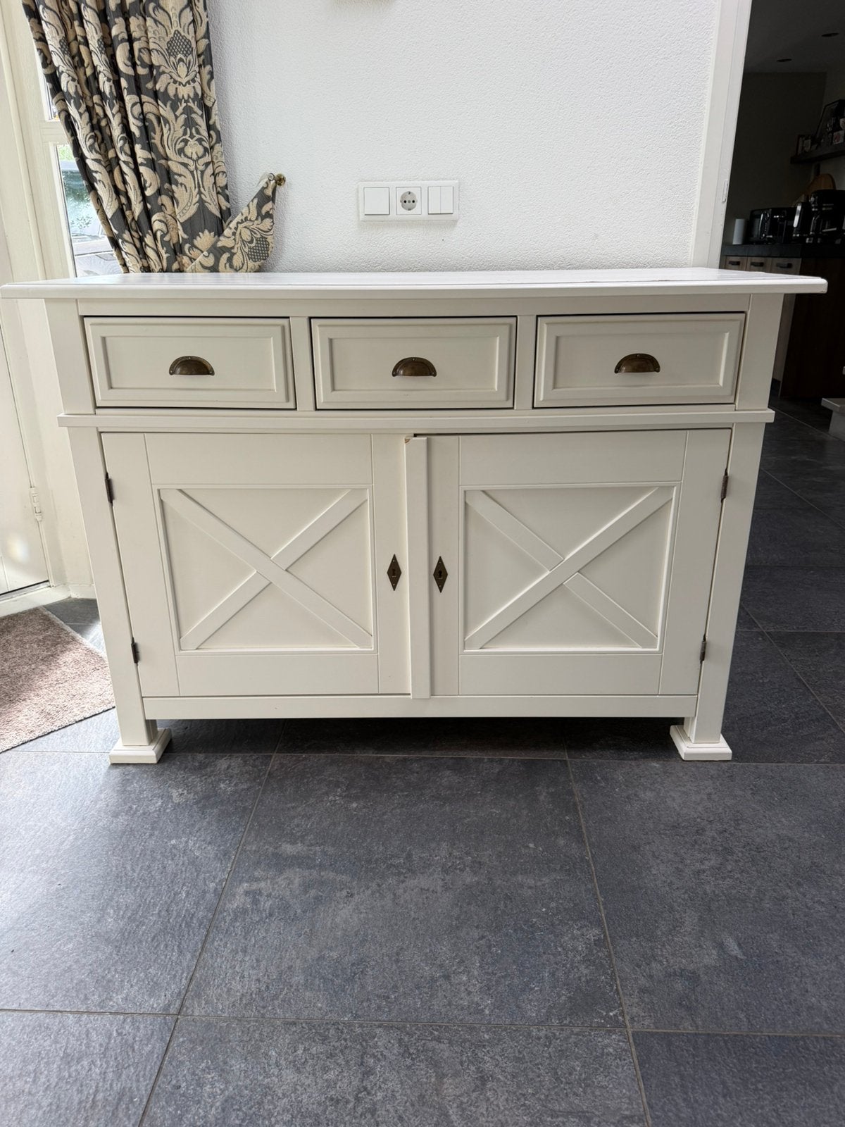 Wit landelijk dressoir, Huis en Inrichting, Gebruikt, 75 cm of meer, 150 tot 200 cm, Eikenhout