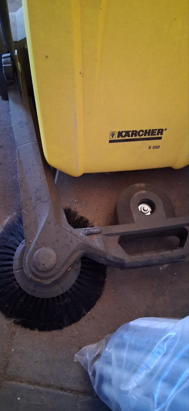 Karcher veegmachine, Ophalen, Gebruikt, Karcher