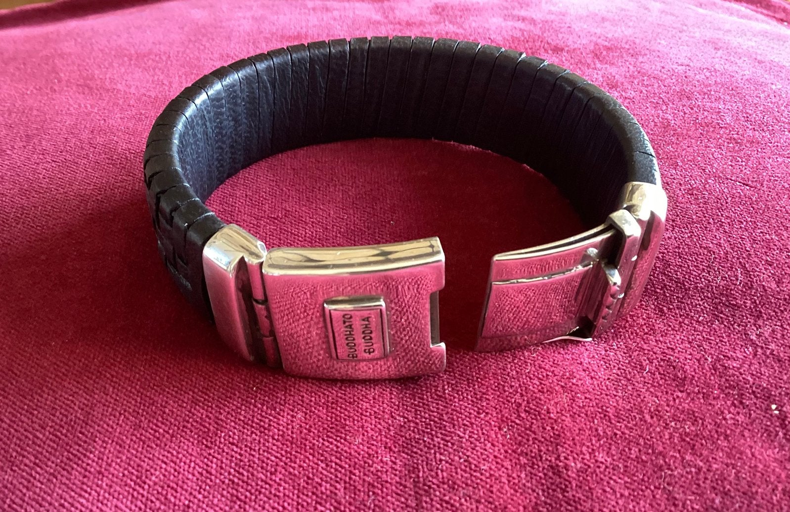Buddha to Buddha armband “ Maarten “zo goed als nieuw, Ophalen of Verzenden, Gebruikt, Zwart, Leer