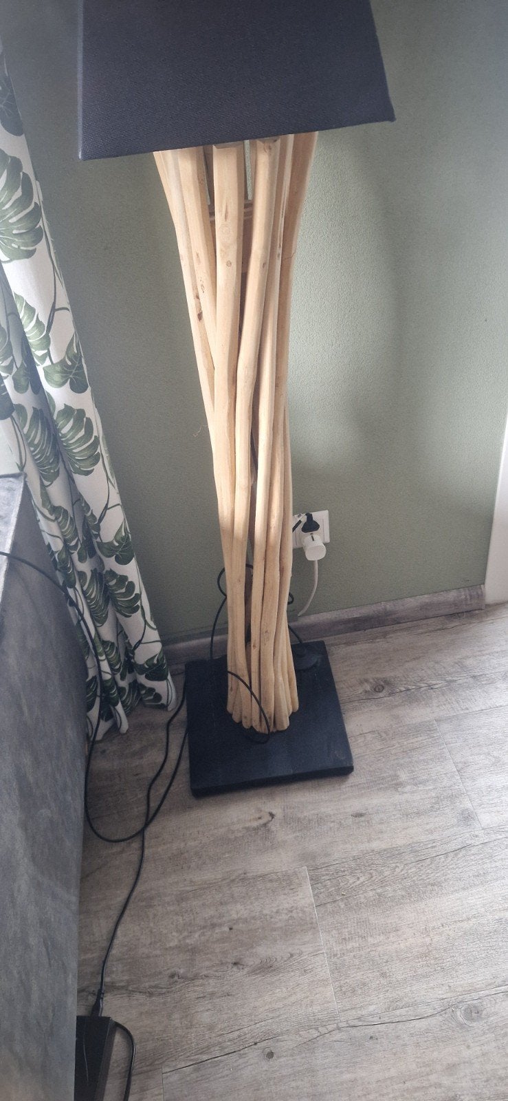 staande schemerlamp  houten poot, Huis en Inrichting, Ophalen, E27 (groot), Zo goed als nieuw, 150 tot 200 cm