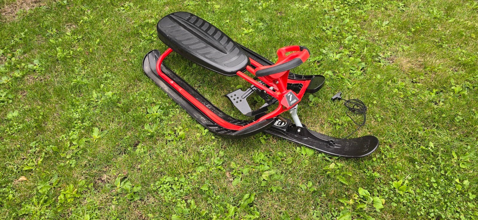 Stiga Snowracer slee met stuur en rem, Ophalen, Rem, Gebruikt, Kunststof