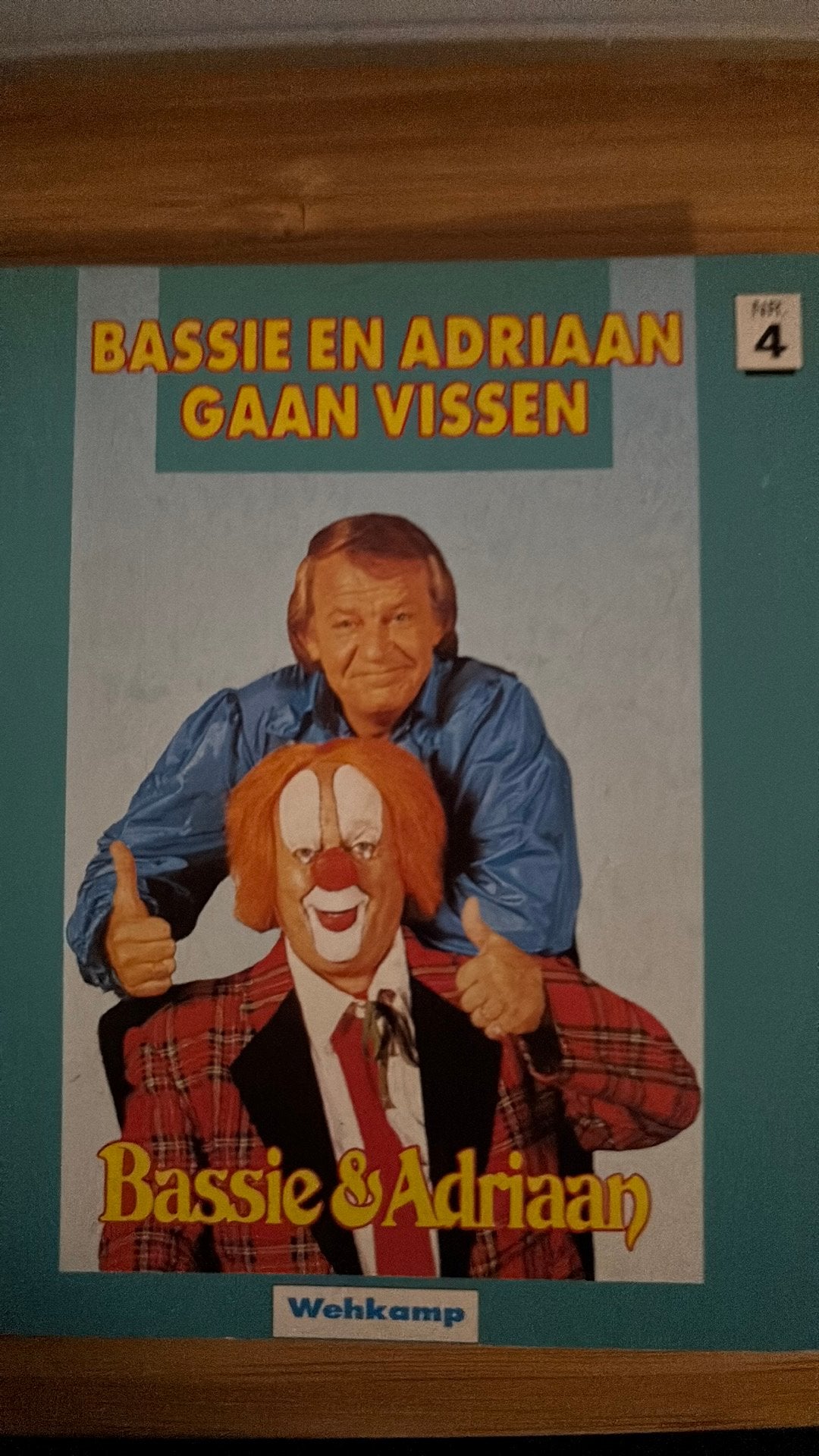 Bassie en Adriaan gaan vissen 1994 Wehkampboekje, Ophalen of Verzenden, Overige figuren, Zo goed als nieuw, Boek of Spel