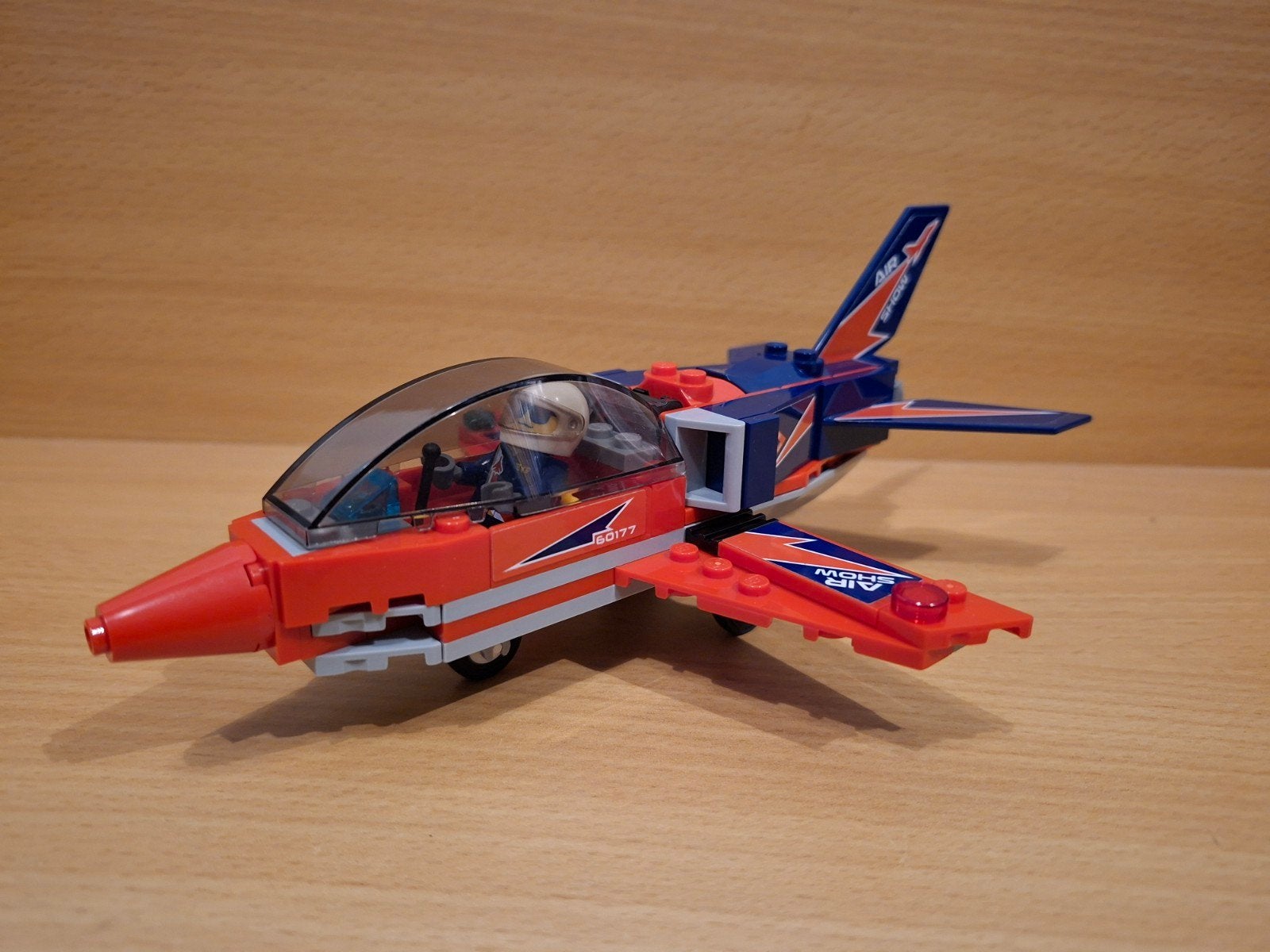 Lego City 60177 Straaljager met piloot, Ophalen, City, Lego, Inclusief instructies