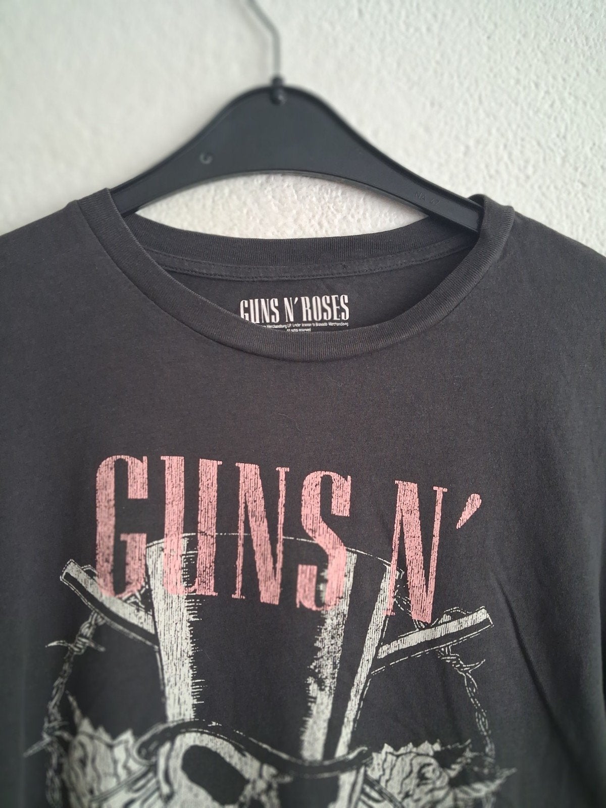 Guns N' Roses T-shirt - Zwart met roze opdruk Maat M, Ophalen of Verzenden, Gedragen, Zwart