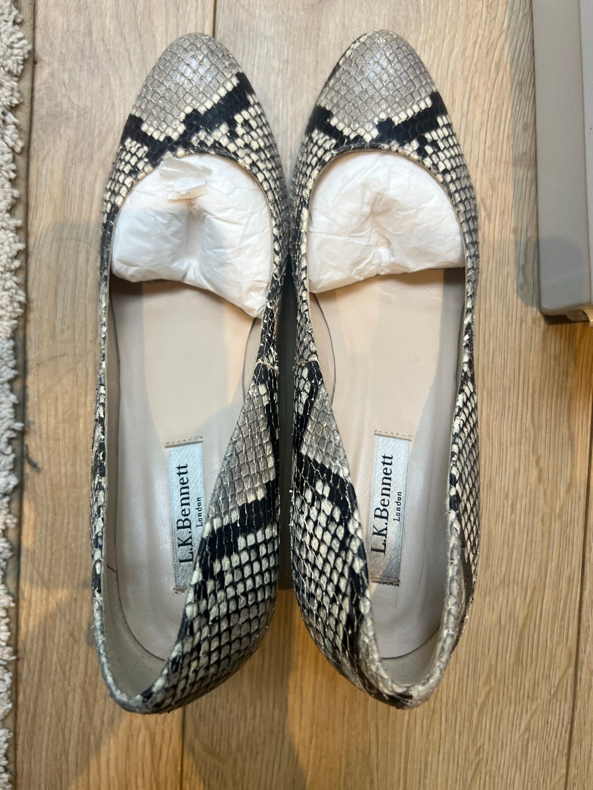 L.K. Bennett Pumps met Slangenprint mt 40- Zo goed als nieuw, Ophalen of Verzenden, Zo goed als nieuw, Overige kleuren, Pumps