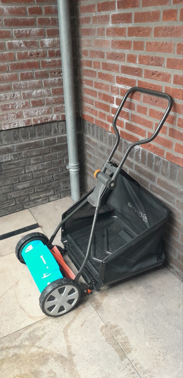 Gardena 330 Duwmaaier met opvangzak, Ophalen, Gebruikt, Handgrasmaaier, Opvangzak