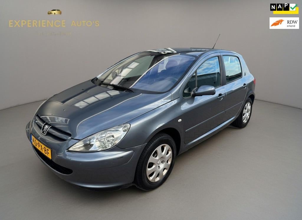 Peugeot 307 2.0-16V XT AUTOMAAT/NAP/APK/TREKHAAK, Auto's, Gebruikt, 4 cilinders, 1470 kg, Alcantara