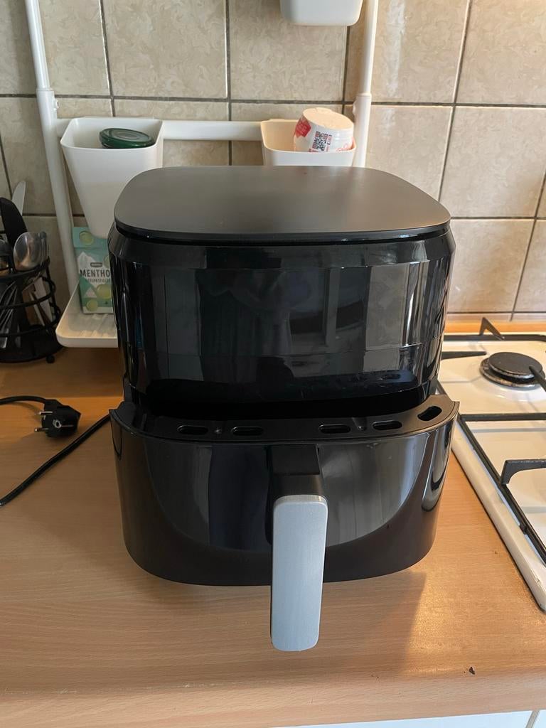Zwarte Airfryer met mand, Witgoed en Apparatuur, Airfryers, Ophalen, Zo goed als nieuw, Airfryer XL