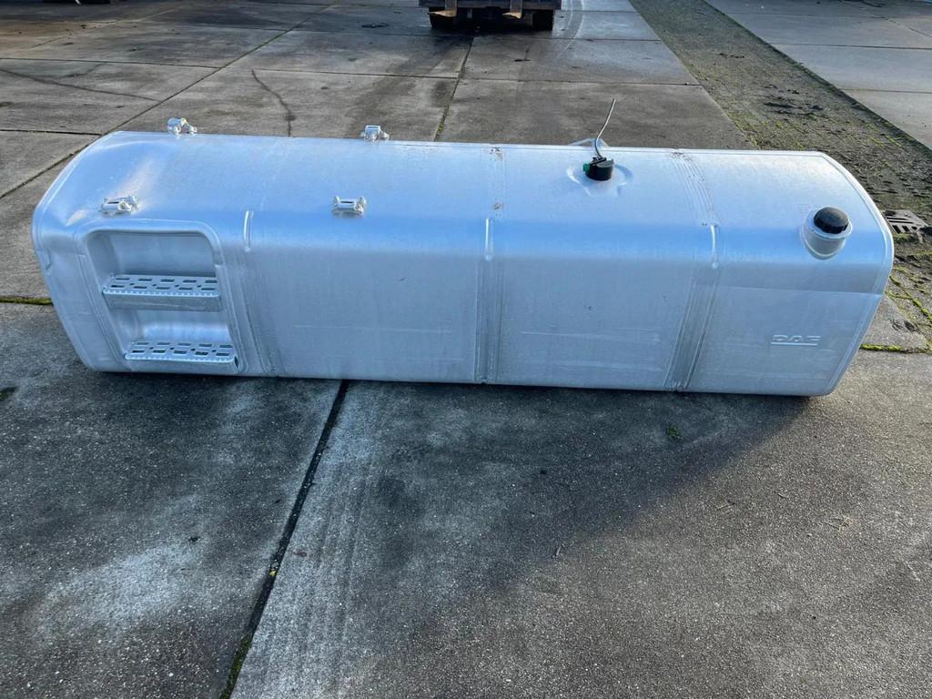 DAF Brandstoftank Diesel 845L 1944800, Auto-onderdelen, Vrachtwagen-onderdelen, Gebruikt, DAF, Brandstofsystemen
