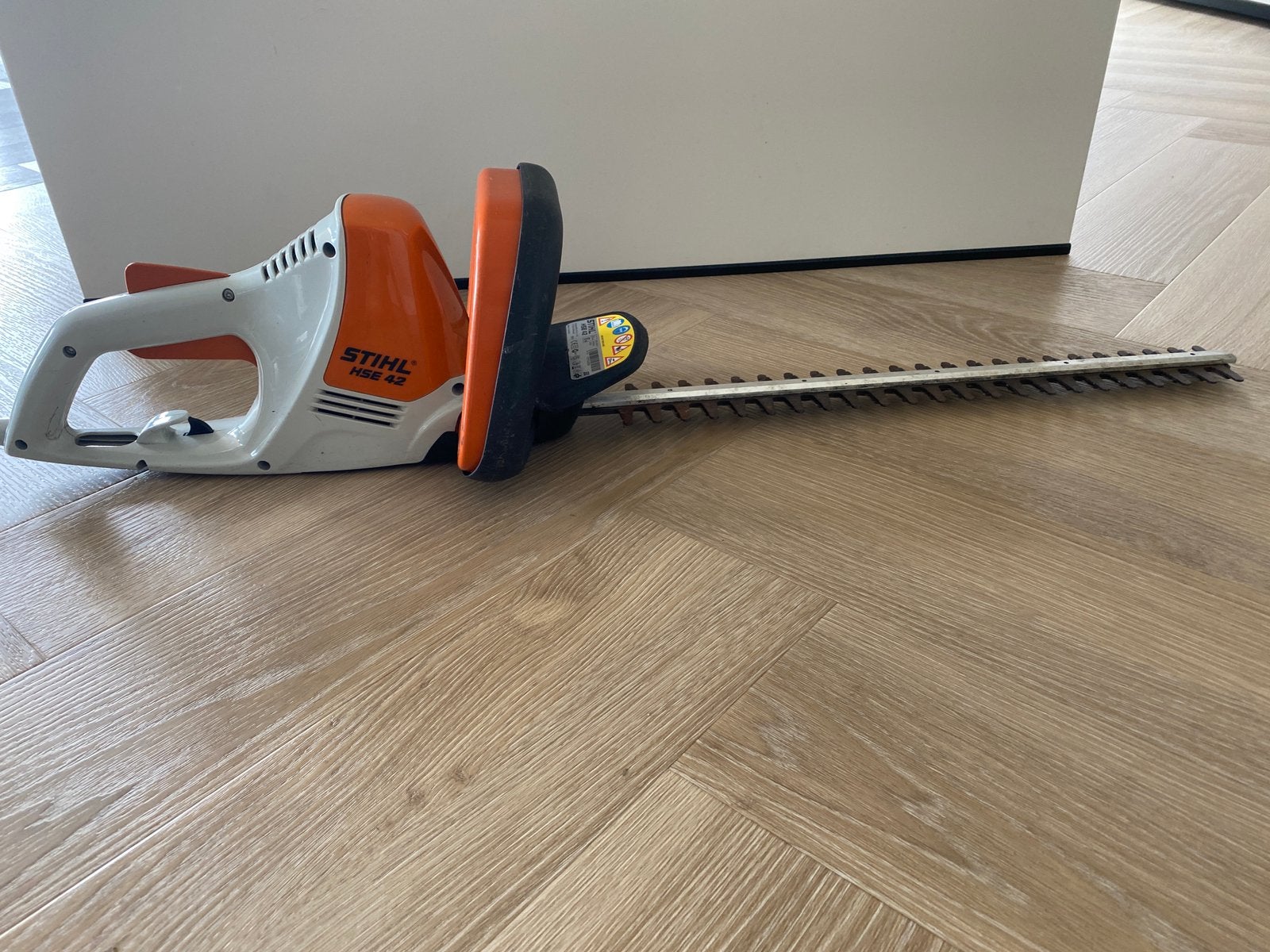 Stihl HSE 42 heggenschaar, Ophalen of Verzenden, Zo goed als nieuw, Elektrisch