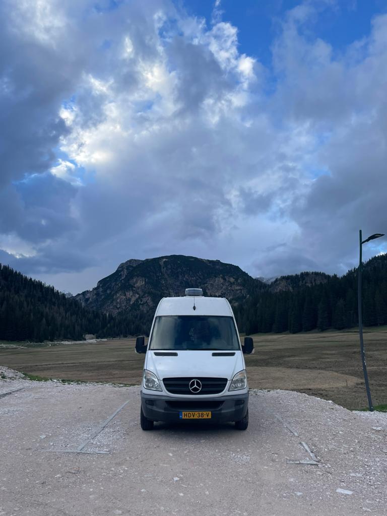 2010 Sprinter L2H2 | Off-grid stealth Campervan, Buitenlamp, Buscamper of Camperbus, Tot en met 2, Mercedes-Benz