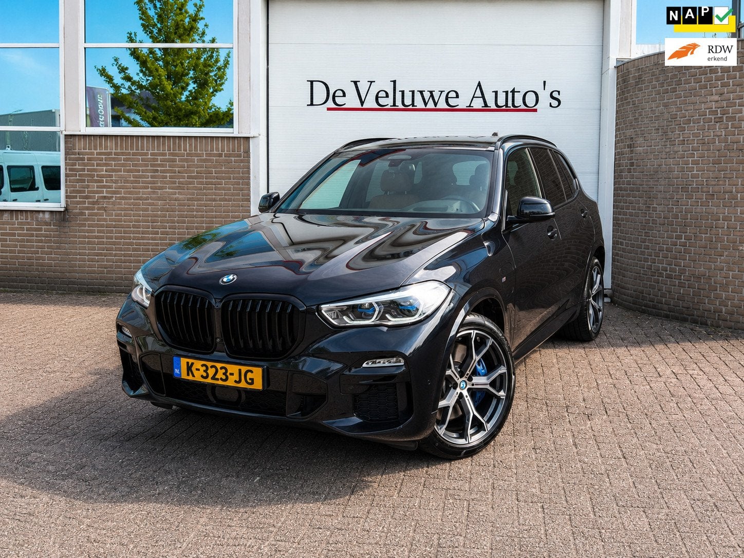 BMW X5 XDrive45e High Executive|M sport|Trekhaak|Headup|Pano, Adaptive Cruise Control, Gebruikt, 394 pk, Zwart