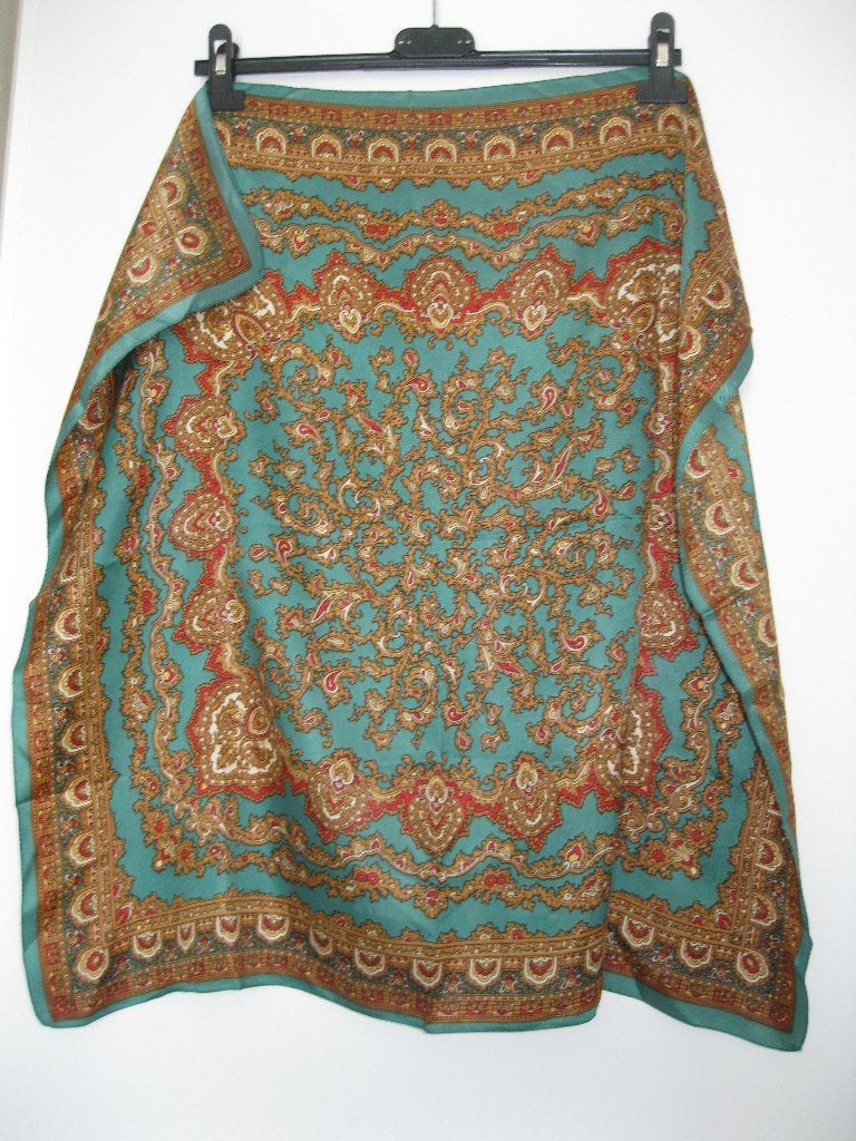 Sjaal groen / rood / brons/ wit vintage Afmeting : 67 cm, Verzenden, Zo goed als nieuw, Maat 46/48 (XL) of groter, Sjaal