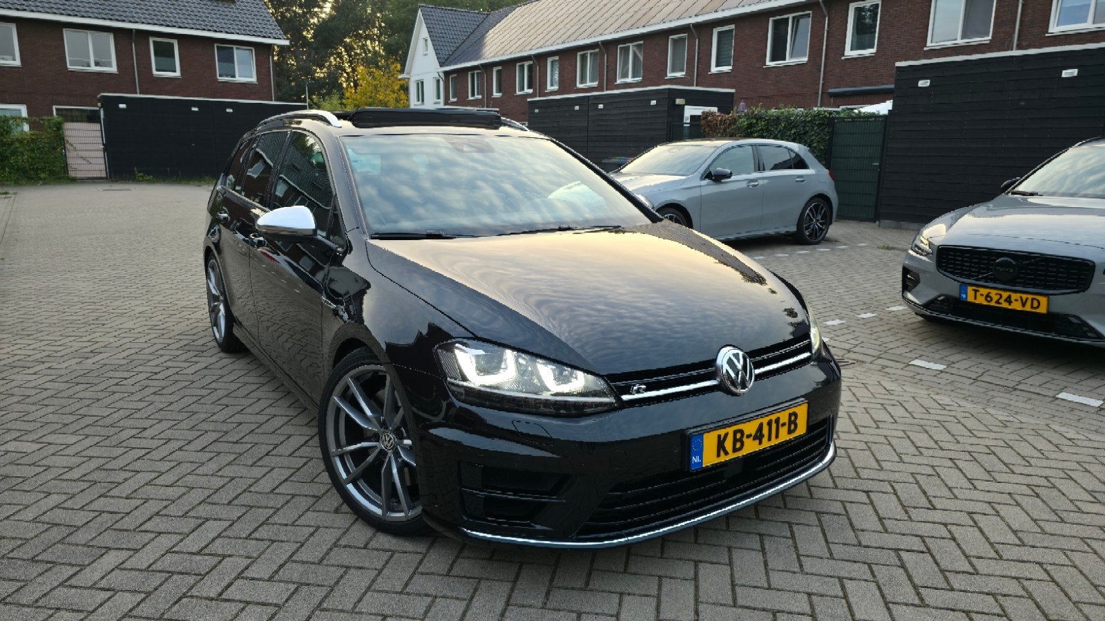 Volkswagen Golf R 2.0 TSI 4M DSG 2015 Zwart, Automaat, Zwart, 4 cilinders, 1984 cc