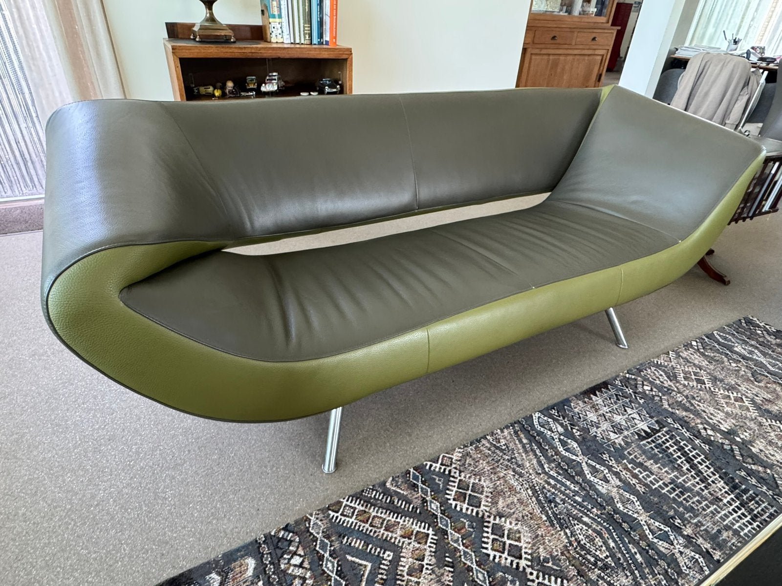 Leolux Arabella 2,5 zitbank, Ophalen, Zo goed als nieuw, 75 tot 100 cm