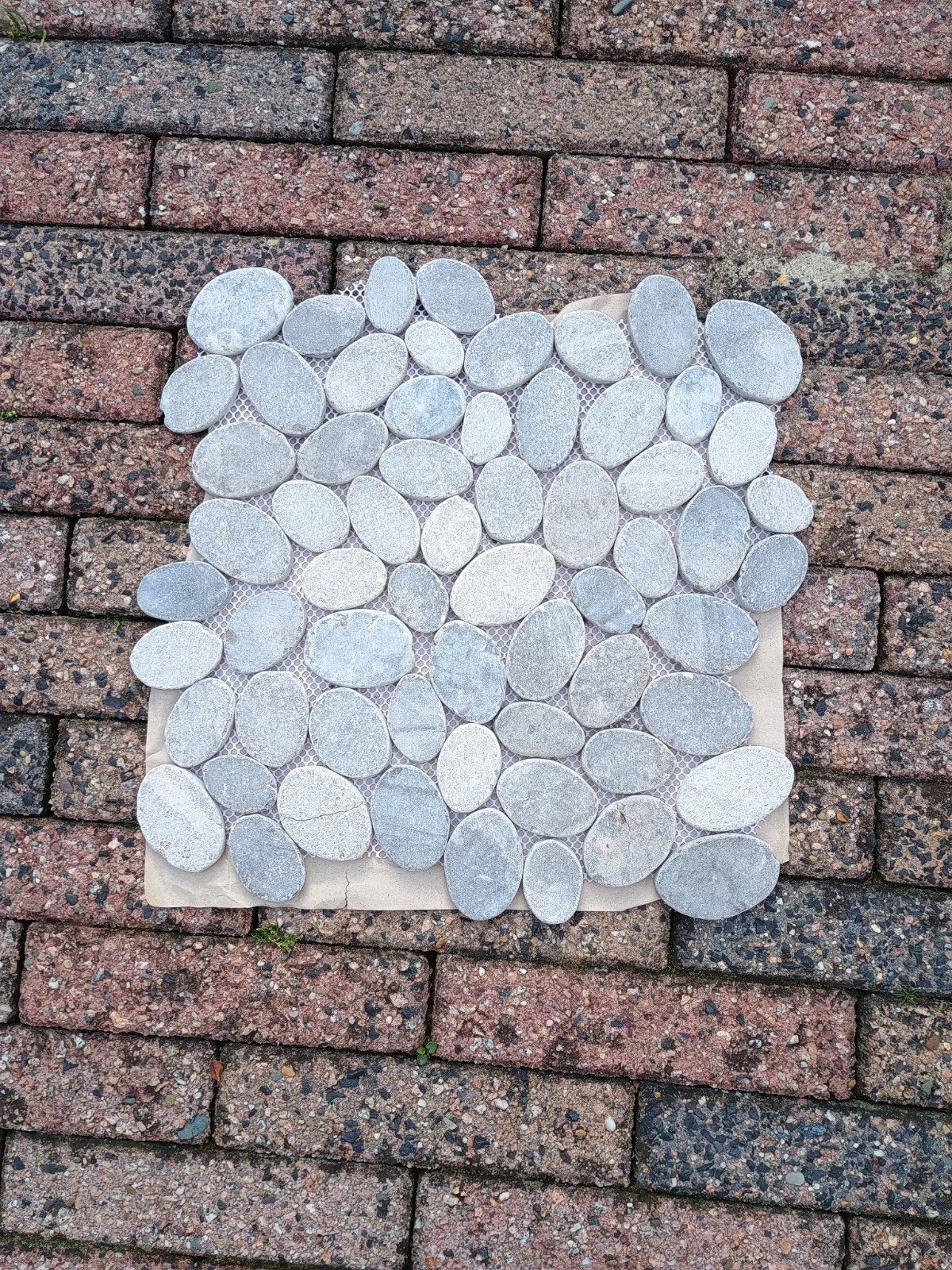 7 stuks Mozaïek ovale lichtgrijze tegels 30x30 cm, Ophalen, Overige materialen, Wandtegels, Nieuw