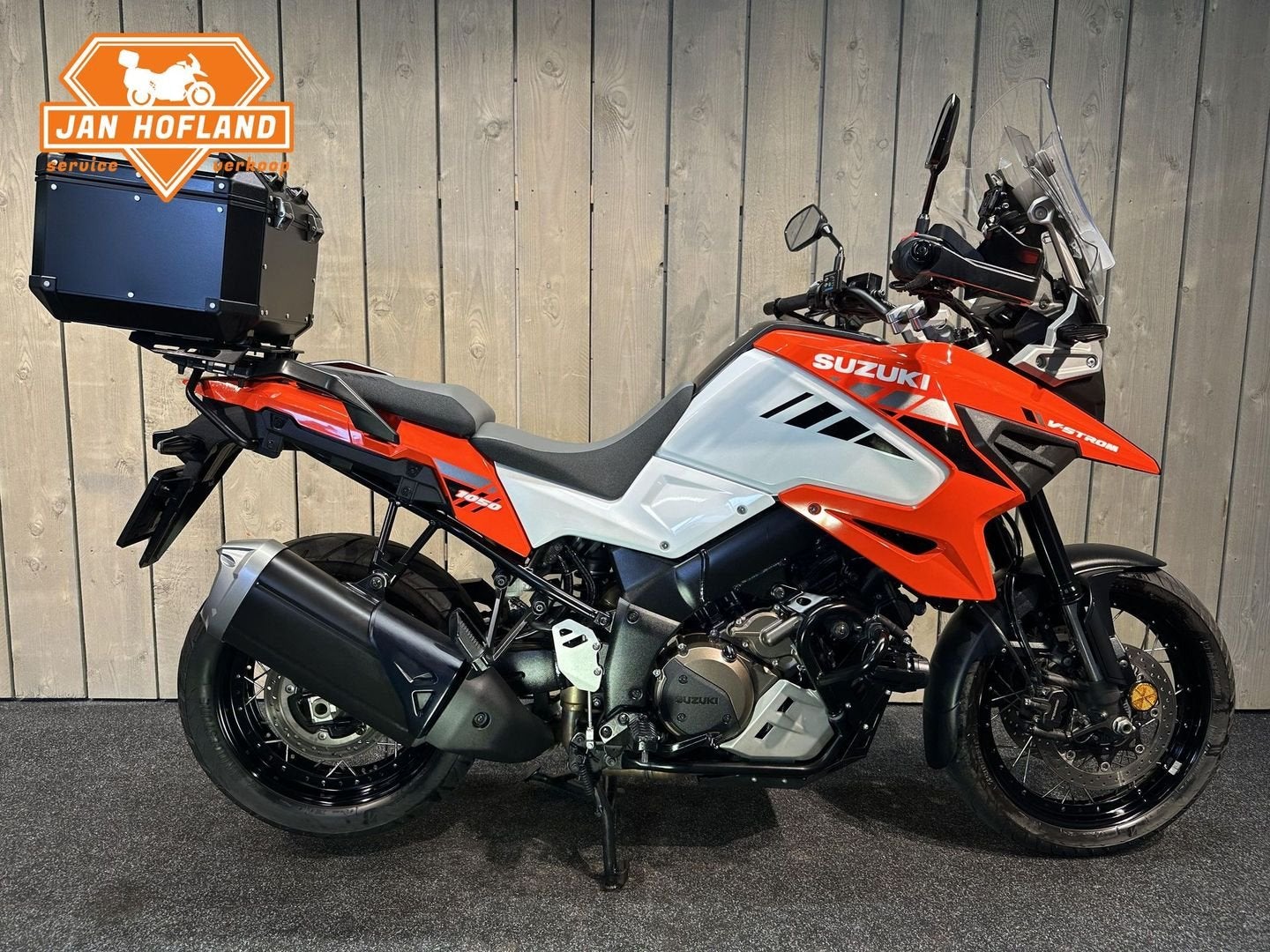 SUZUKI V-STROM 1050/A (bj 2023) 11,569 km, Motoren, Motoren | Suzuki, Bedrijf, Overig, meer dan 35 kW, Motorrijbewijs A