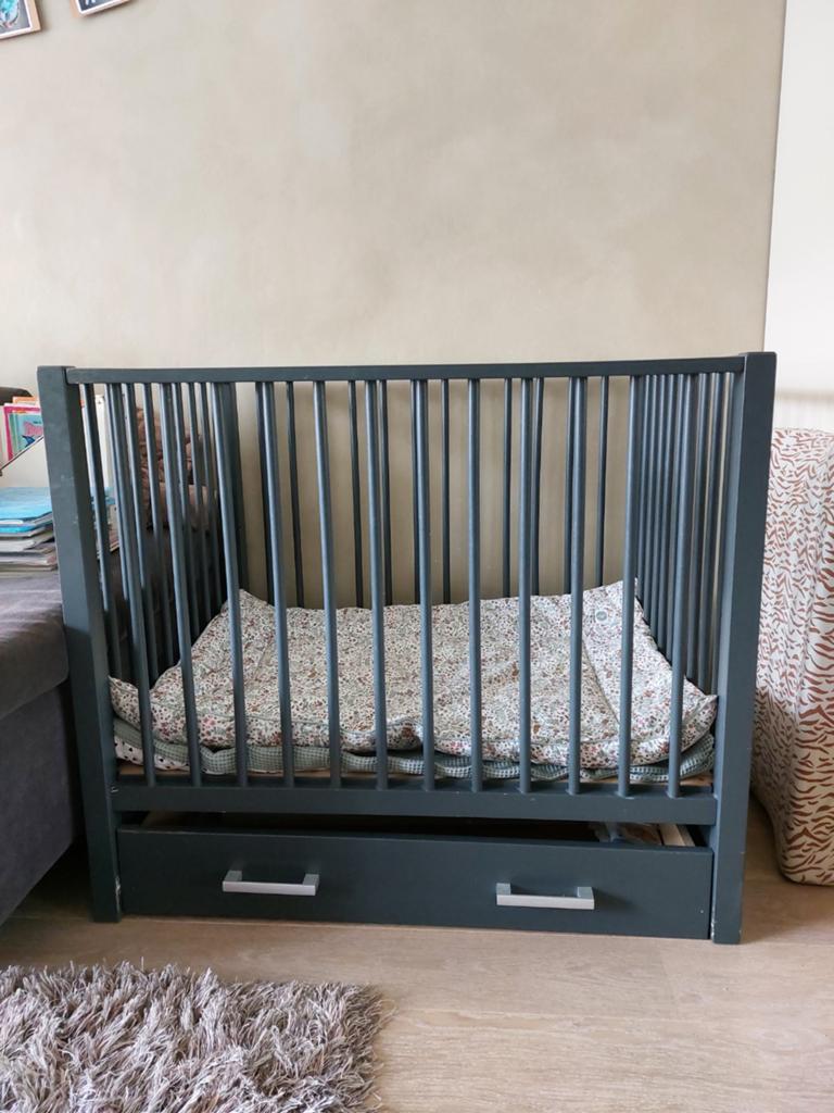 Baby box met lade, grijs. Incl 2 boxkleden., Kinderen en Baby's, Boxen, Ophalen, Gebruikt, Lade