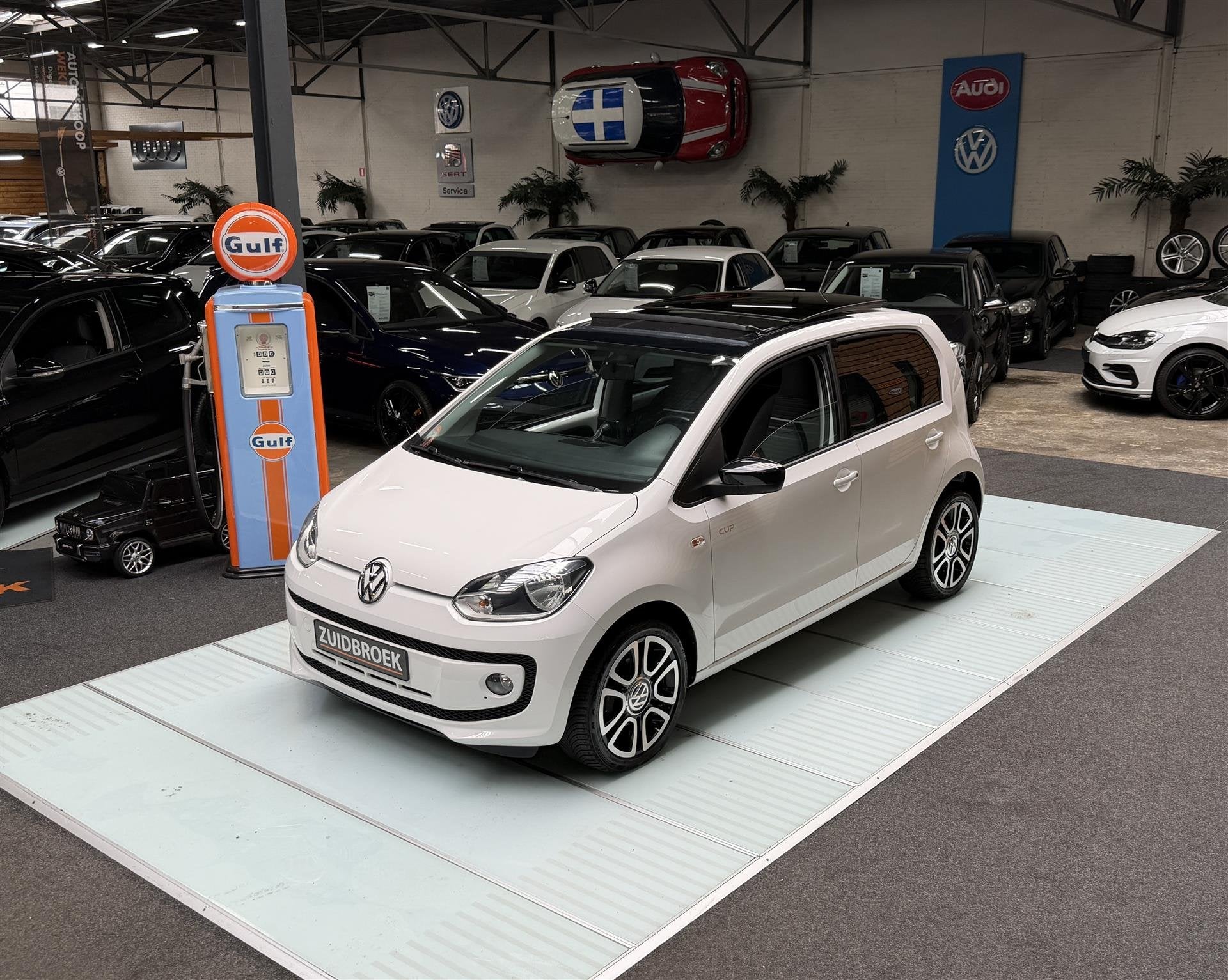 Volkswagen up! 1.0 Cup Up! 63DKM | Pano | Navi | Airco, Auto's, Volkswagen, Gebruikt, Up!, 1290 kg, 60 pk