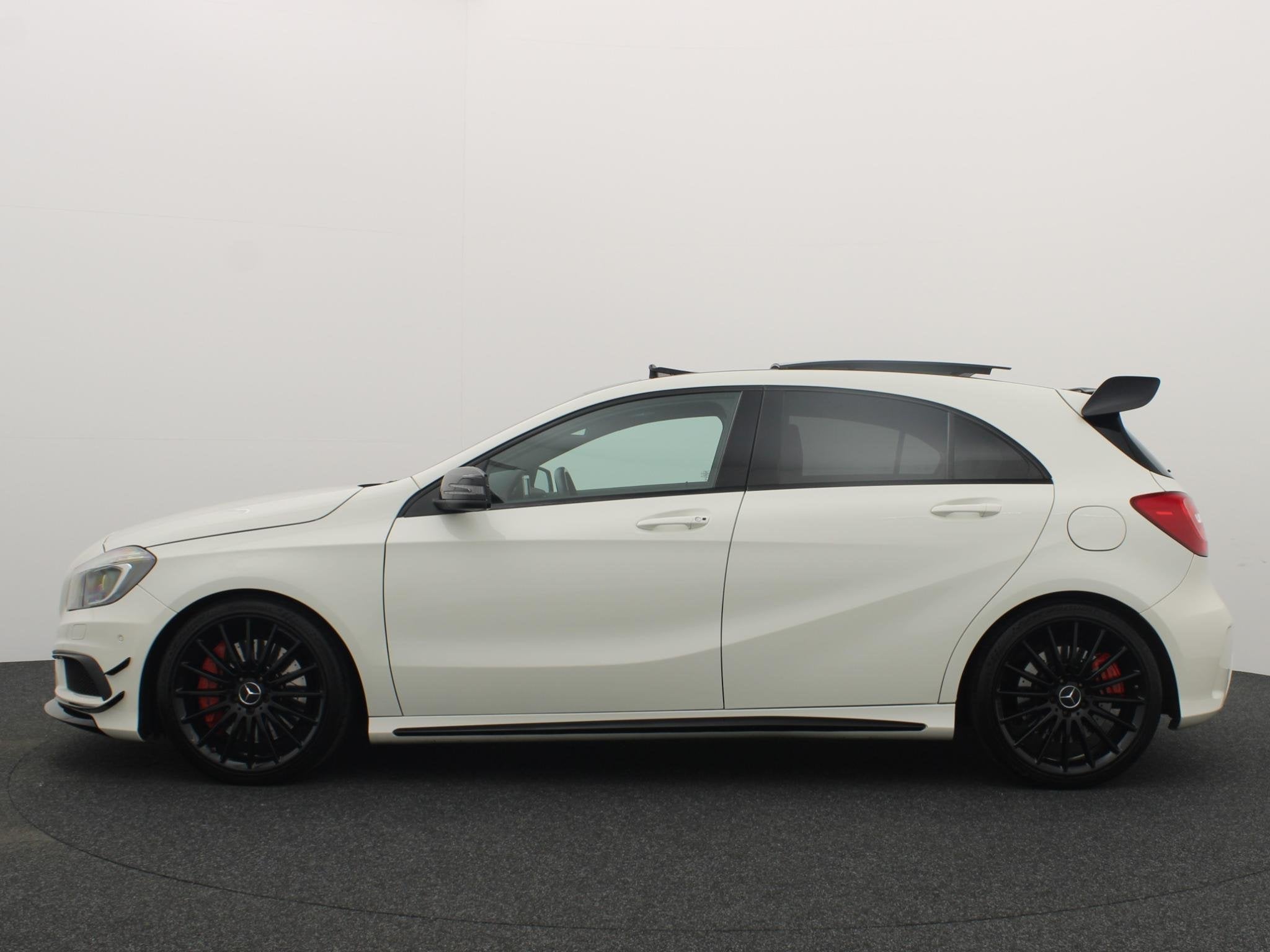 Mercedes-Benz A-klasse AMG 45 4MATIC ORIG NL / DEALER OH / M, Automaat, Dealer onderhouden, Gebruikt, 4 cilinders