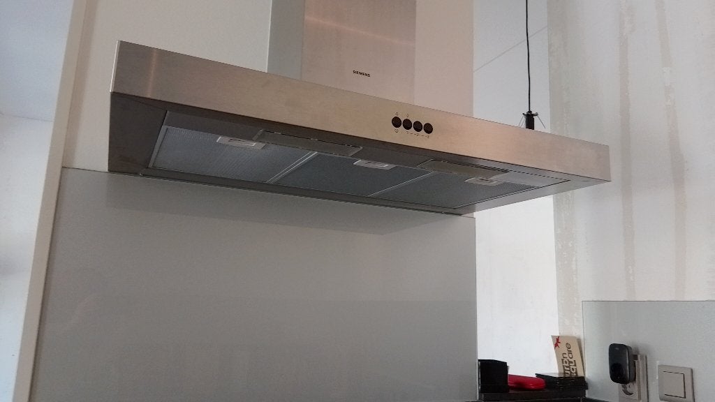 Siemens afzuigkap (RVS, 90 cm breed)., Witgoed en Apparatuur, Afzuigkappen, Ophalen, Gebruikt, 400 tot 600 m³ per uur, Vrijstaand