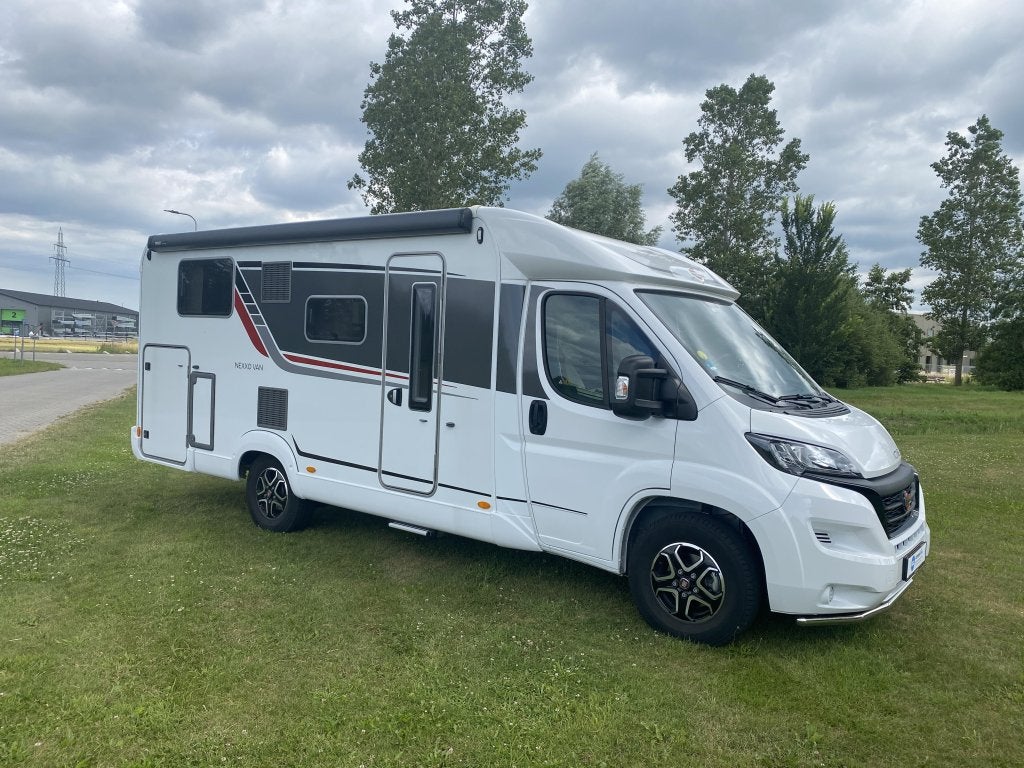 Bürstner Active ALS NIEUW !!, Caravans en Kamperen, Campers, Standaard zit, Fiat, 6 tot 7 meter, Bedrijf