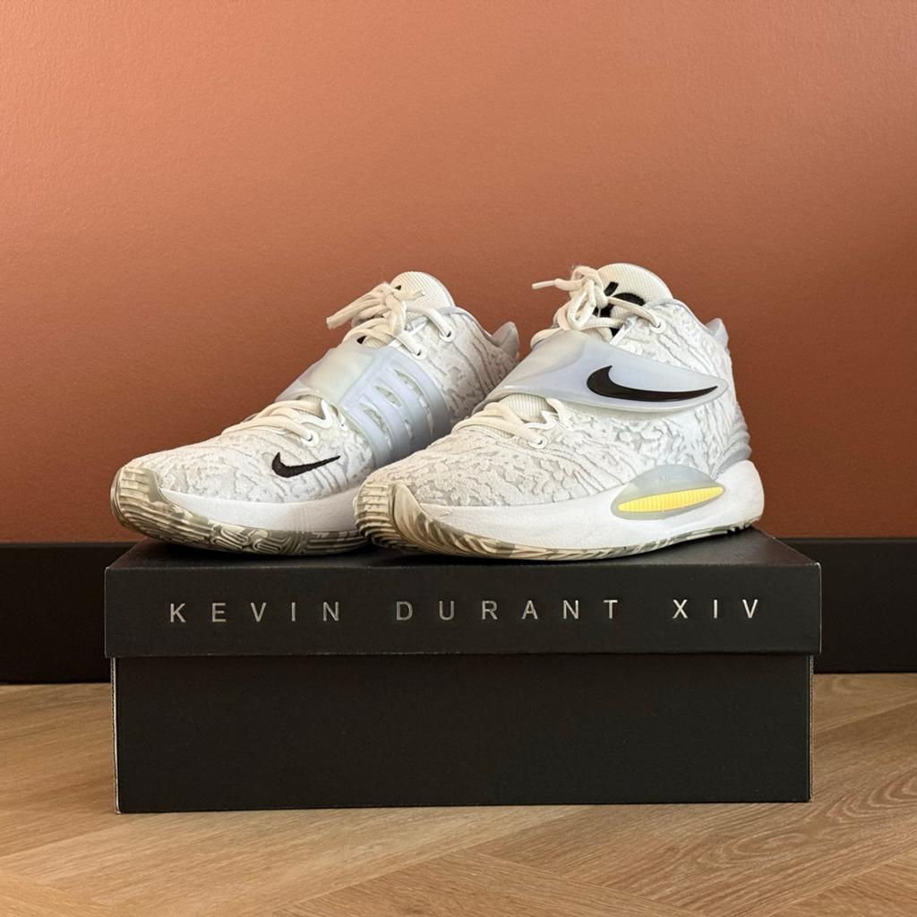 Nike KD 14 Home basketbalschoenen, Wit, Ophalen of Verzenden, Sneakers of Gympen, Zo goed als nieuw