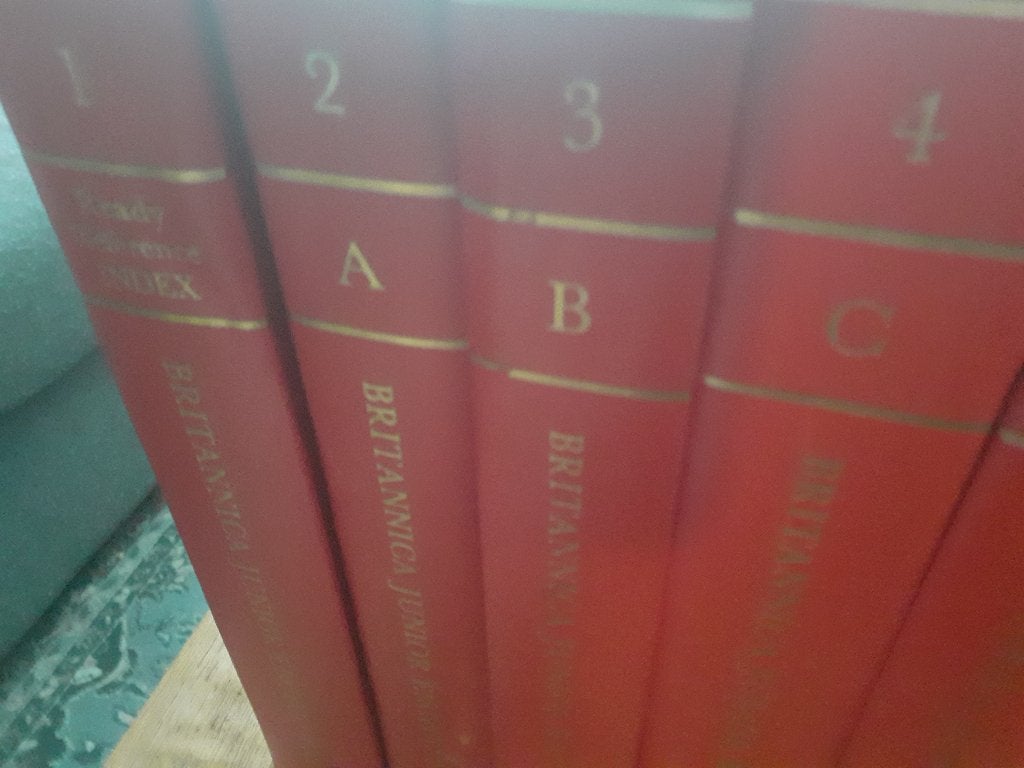 15 BRITANNICA JUNIOR ENCYCLOPAEDIE (1973) vol. 1-15, Ophalen of Verzenden, Zo goed als nieuw, Dieren