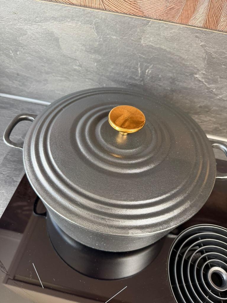 BK gietijzeren braadpan Ø28 cm, Ophalen, Gietijzer, Nieuw, Keramische plaat