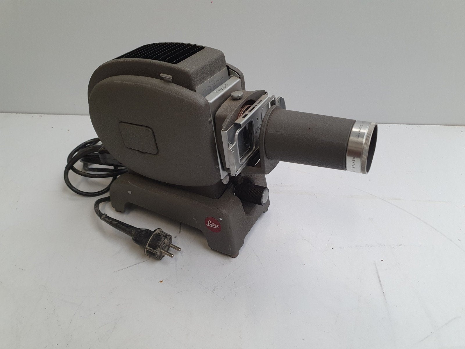 Parardor diaprojector, Ophalen of Verzenden, Zo goed als nieuw