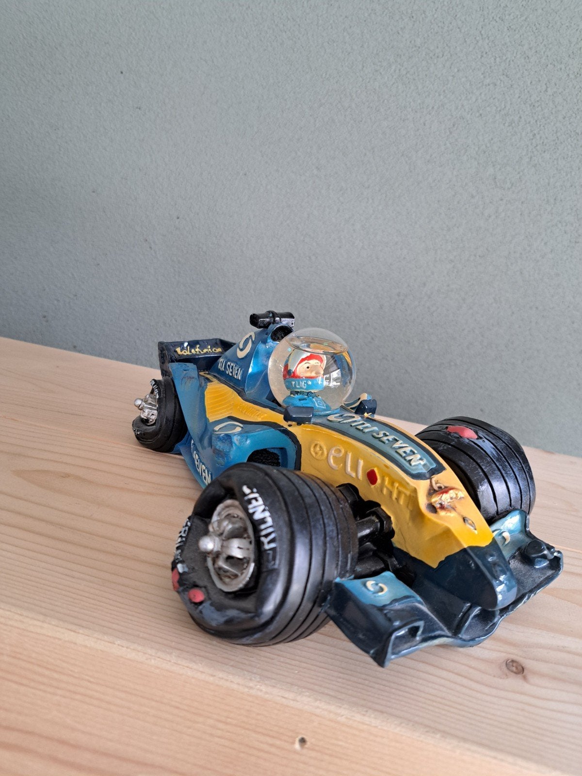 Formule 1 auto Alonso Renault Decoratie, Ophalen of Verzenden, Zo goed als nieuw, Decoratieobject