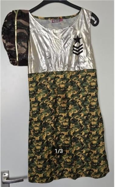 Nieuw een Leger / Soldaat outfit mt M, Maat 38/40 (M), Carnaval, Nieuw, Ophalen of Verzenden