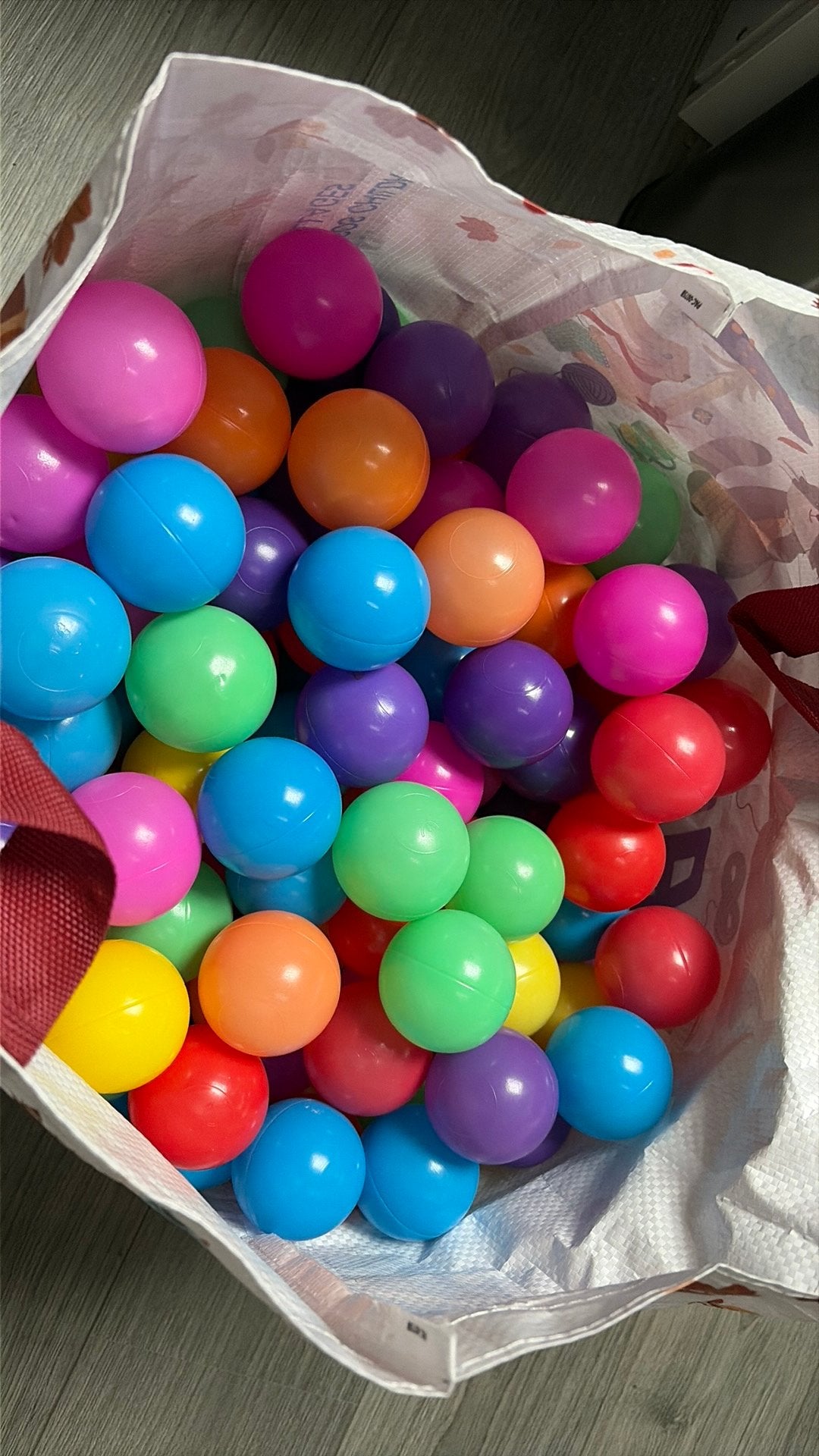 Ballenbak met ballen, Ophalen, Zo goed als nieuw
