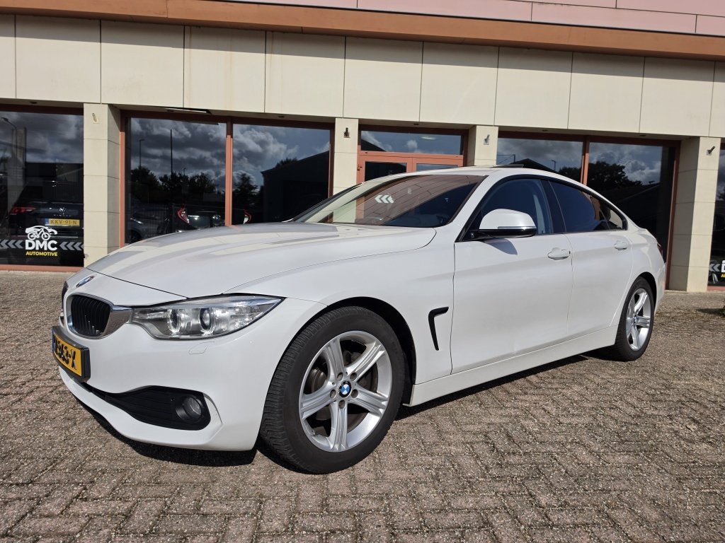 BMW 4 Serie Gran Coupé 418i Centennial Executive | Xenon |, Auto's, Keurmerk '100% Onderhouden', 12 maanden, Gebruikt, Euro 6