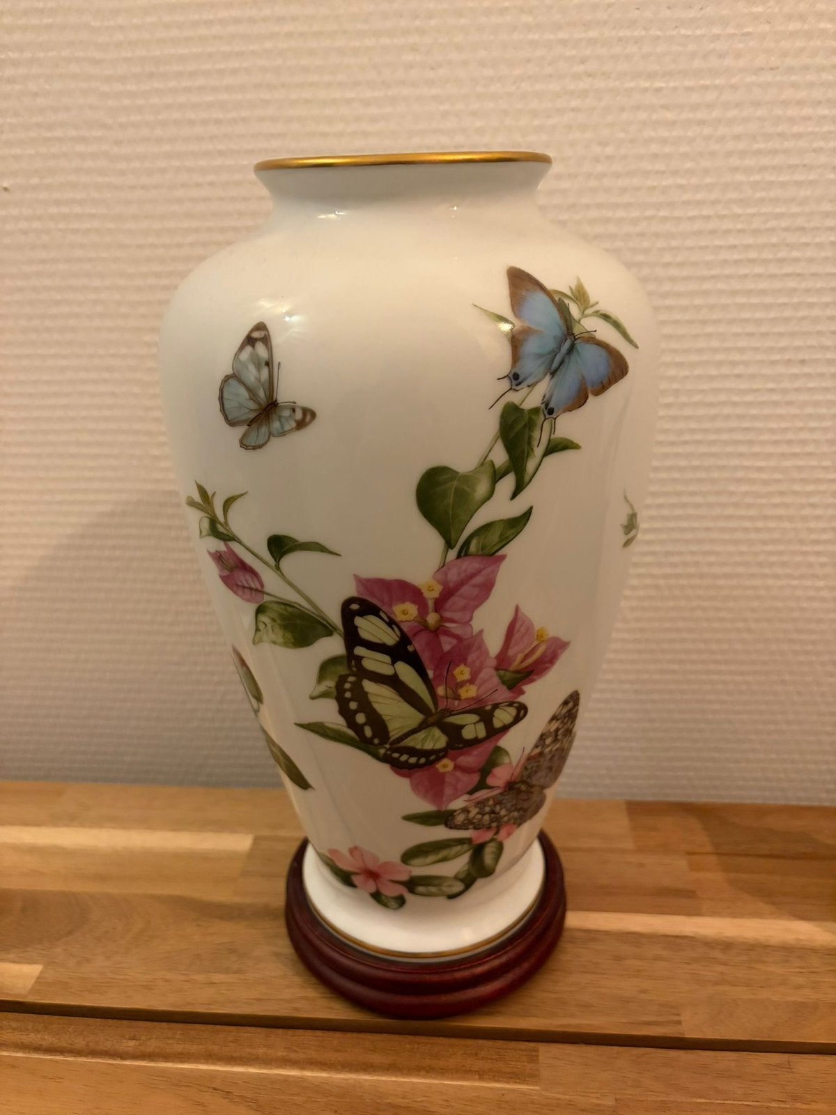 Franklin Porcelain Caribbean Butterfly Vase John Wilkinson, Ophalen of Verzenden