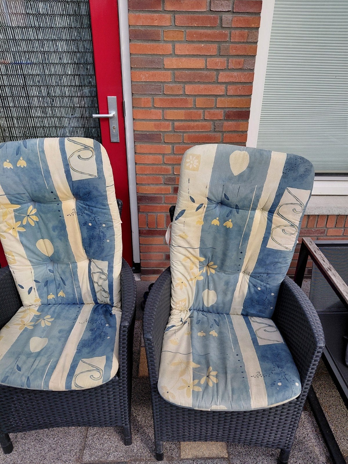 vier  comfortabele  kussens, Ophalen, Gebruikt