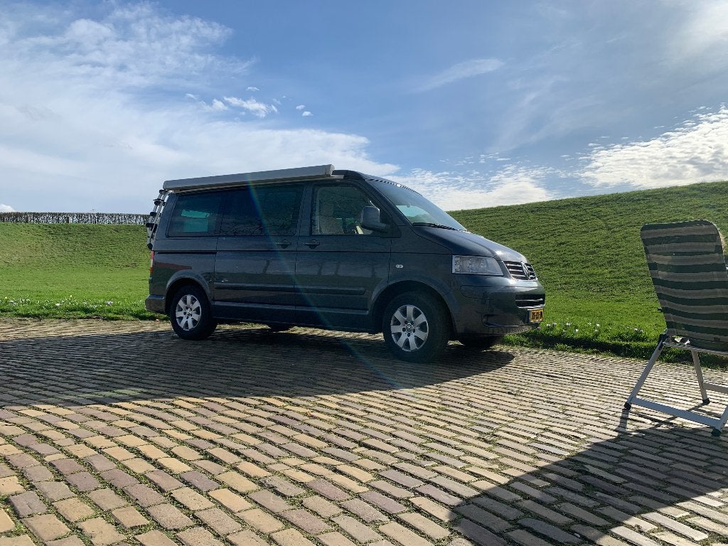 VW California Comfortline T5 2.5 TDI 174pk 4Motion 2007, Stof, 11 km/l, Overige kleuren, Vierwielaandrijving