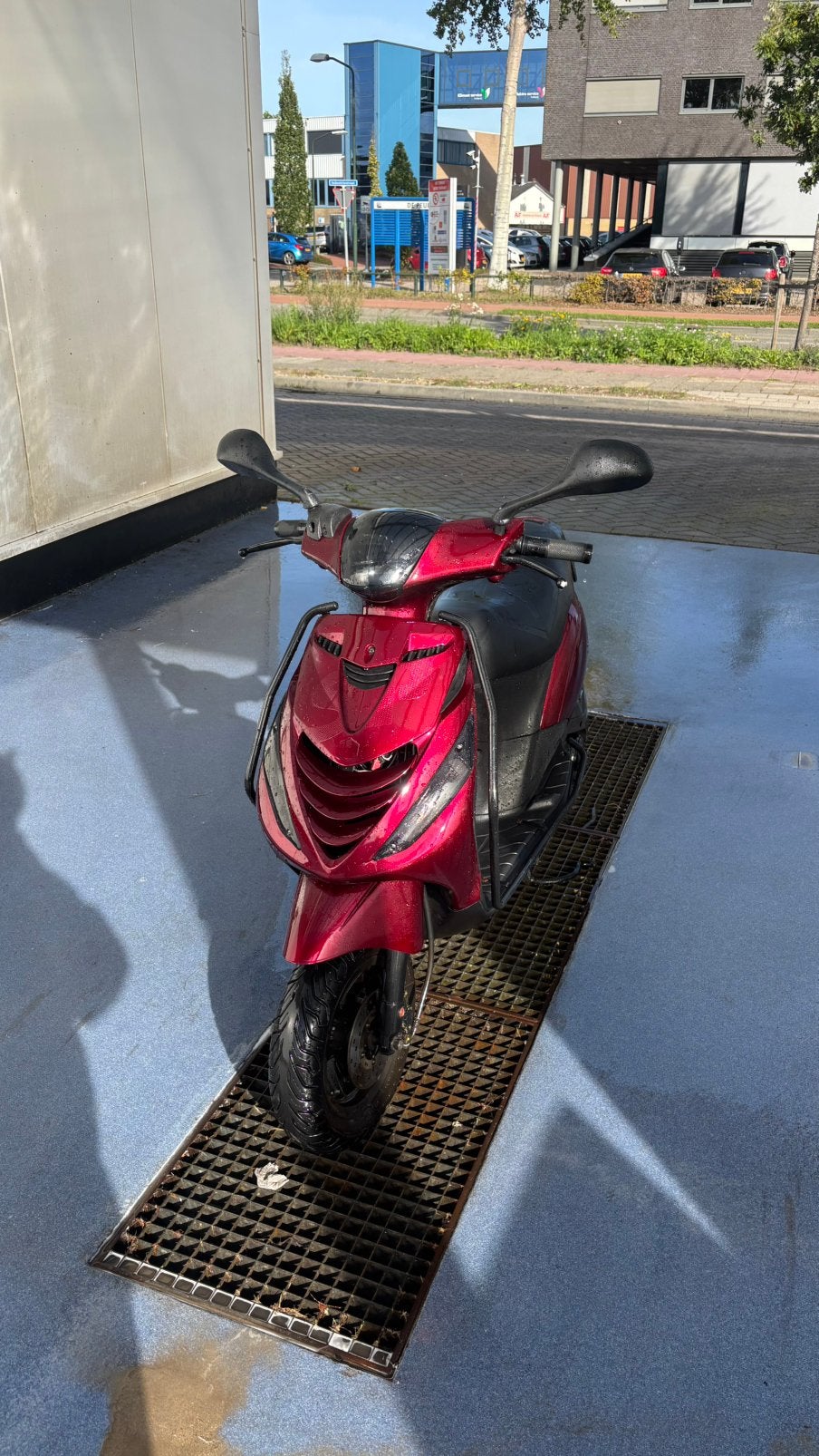 Piaggo zip 50cc 4t- 2017 - brom, Fietsen en Brommers, Ophalen, Zip, Zo goed als nieuw, Benzine