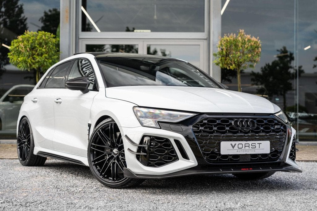 Audi RS3-R ABT 2.5 TFSI quattro Keramisch Pano Eventuri HUD, Auto's, Audi, Automaat, Gebruikt, Zwart, RS3