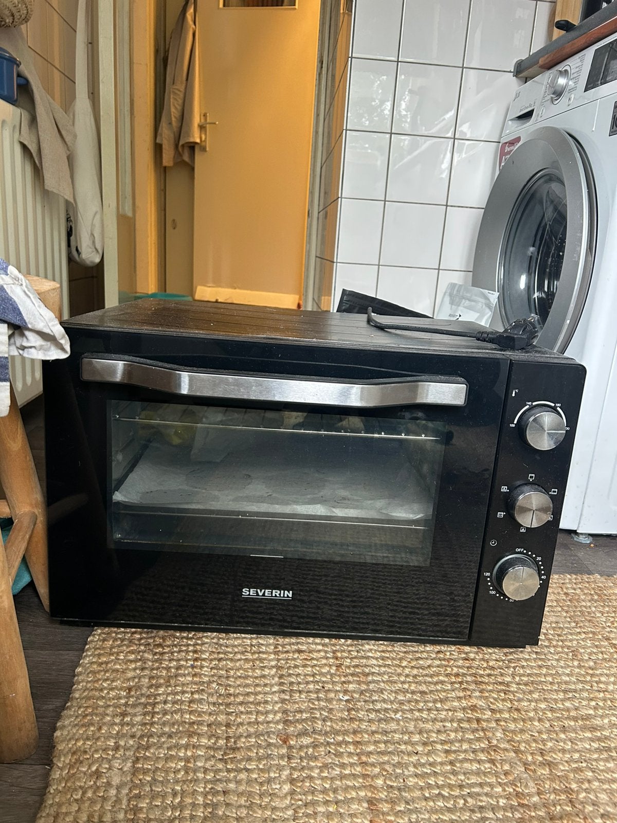 Severin oven 60 L nette staat gaat max tot 165 graden!, Witgoed en Apparatuur, Ovens, Ophalen of Verzenden, Zo goed als nieuw
