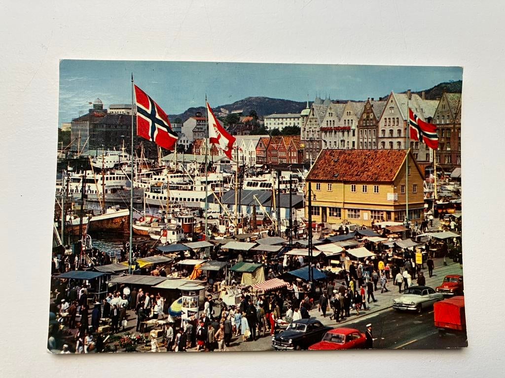Ansichtkaart Noorwegen, bergen, vismarkt, Verzamelen, Ansichtkaarten | Buitenland, Ophalen of Verzenden, Overig Europa