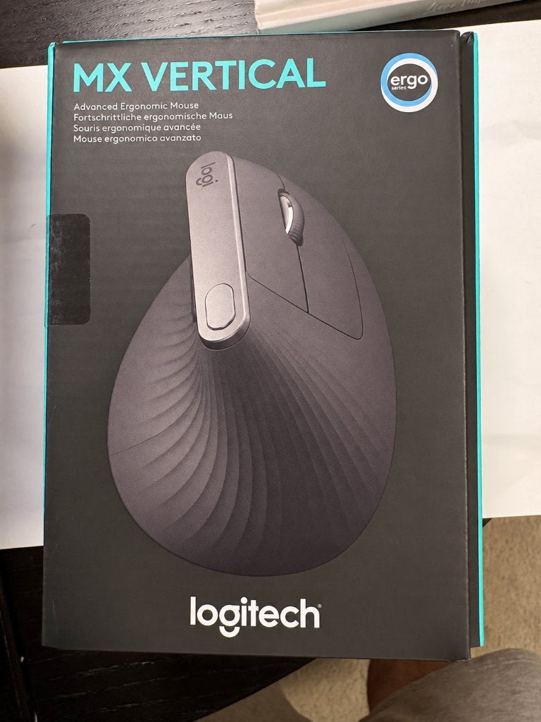 Ongebruikte Logitech MX Vertical incl. doos, Computers en Software, Rechtshandig, Muis, Ergonomisch, Logitech