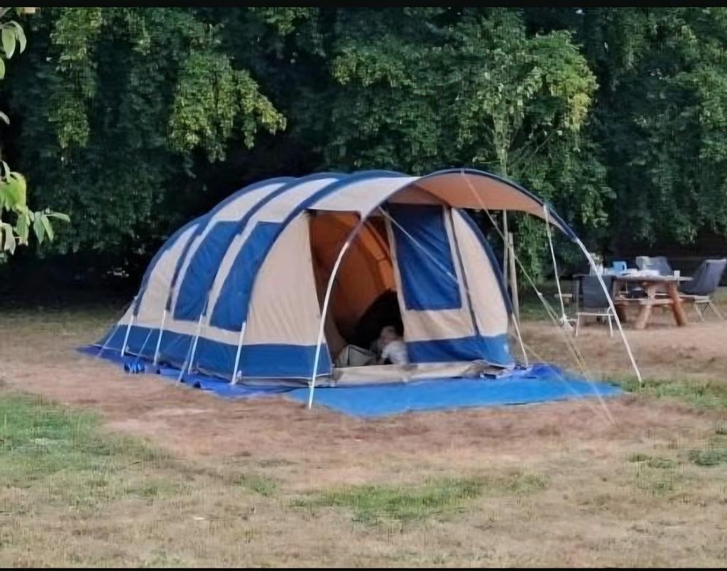 Vrijbuiter michigan 4 tunneltent, Ophalen of Verzenden, Gebruikt, Tot en met 4