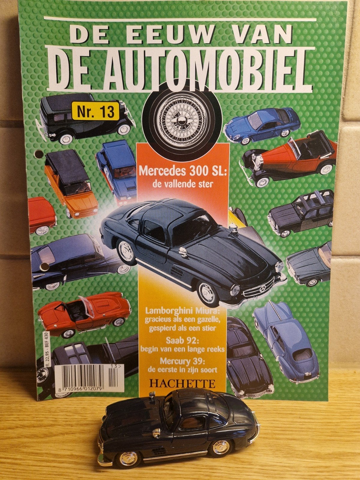 solido Mercedes 300sl 1964 tijdschrift doosje, Ophalen of Verzenden, Zo goed als nieuw, Auto, Solido