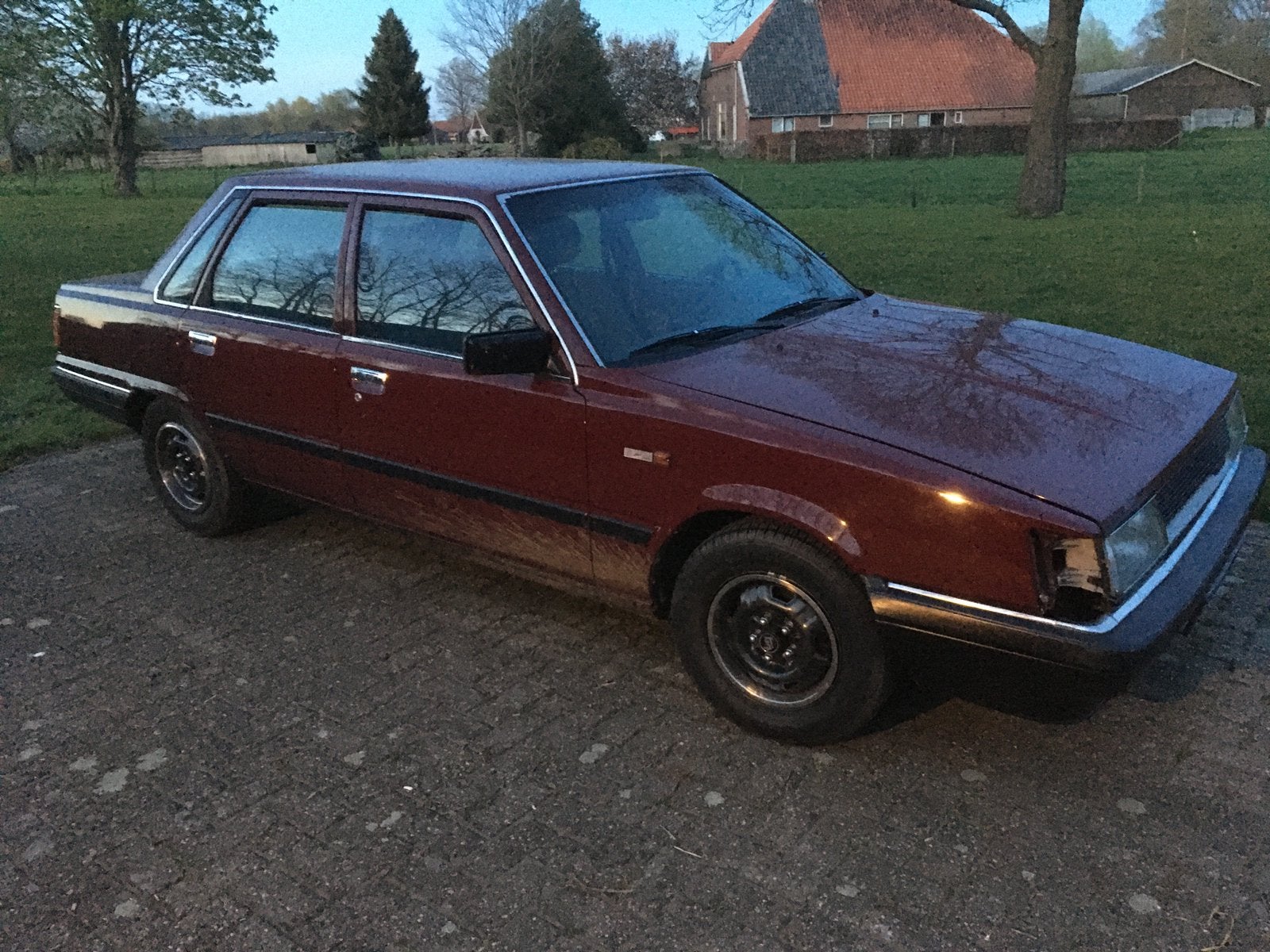 Toyota Camry1986 1,8 benzine, Auto's, Voorwielaandrijving, 1071 kg, Zwart, 4 cilinders