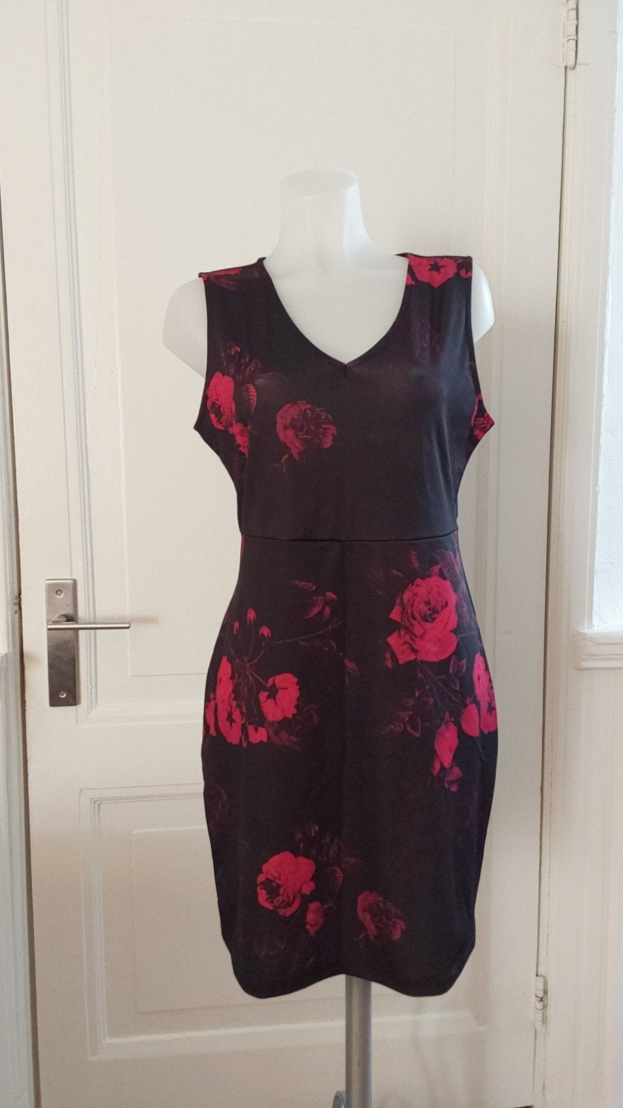Melrose jurk maat 42 nieuw met rozenprint, Kleding | Dames, .., Meerkleurig, ., Maat 42/44 (L)