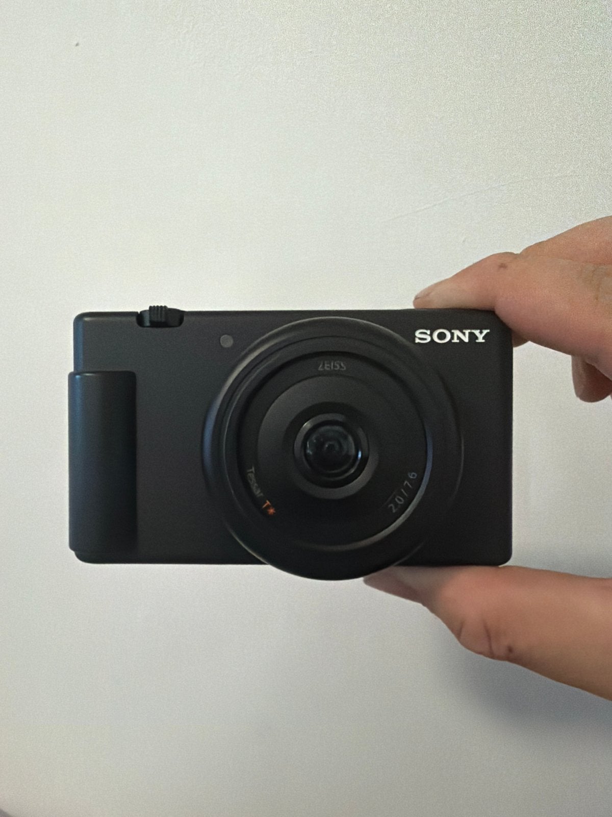Sony ZV-1F Vlogcamera - Defect, Audio, Tv en Foto, Fotocamera's Digitaal, Kantelbaar/draaibaar scherm, Ophalen of Verzenden, Zo goed als nieuw
