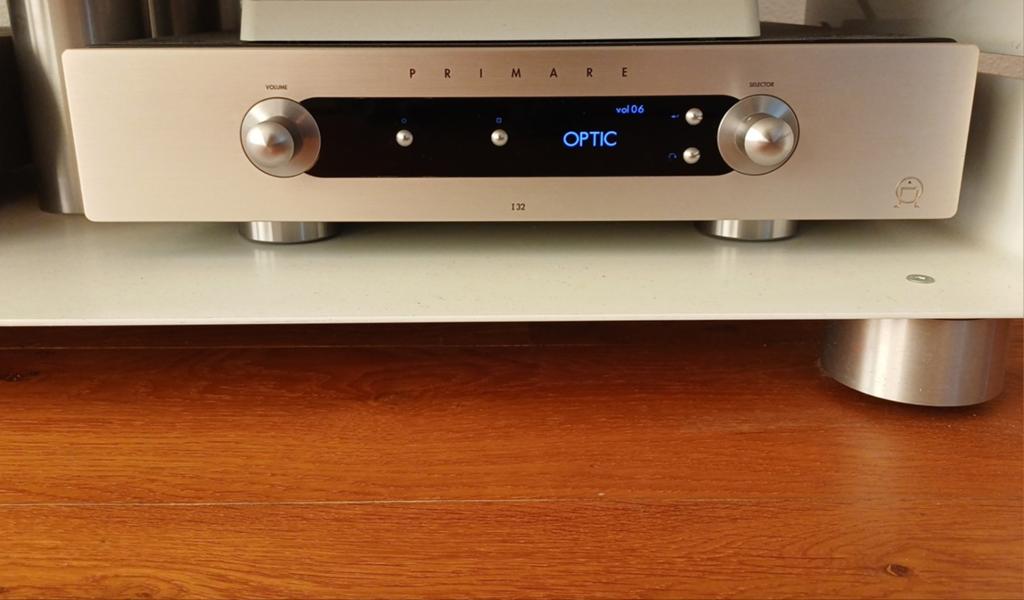 Primare i32 versterker incl. MM30 module met high end DAC, Zo goed als nieuw, 120 watt of meer, Stereo, Ophalen