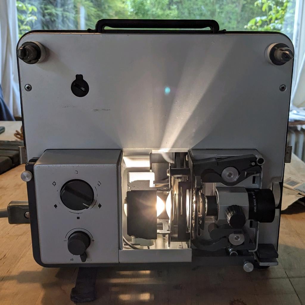 Braun FP 5 8mm filmprojector - Werkend, Audio, Tv en Foto, Ophalen of Verzenden, 8mm film